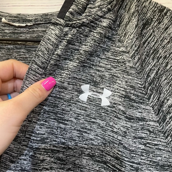 Under Armour HeatGear Women's Tech Twist V-neck Hoodie Henley - size M - Picture 5 of 8